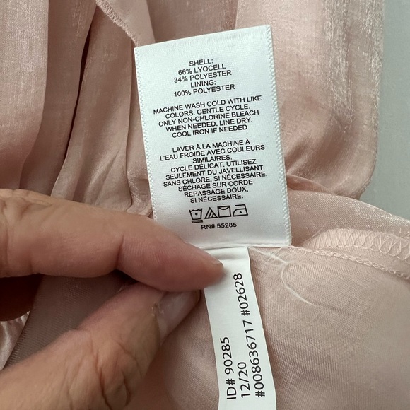 Express Soft Pink Ruffle Blouse - Picture 3 of 4